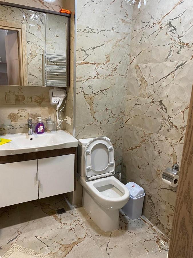 Апартаменты Елена Batumi Luaran gambar