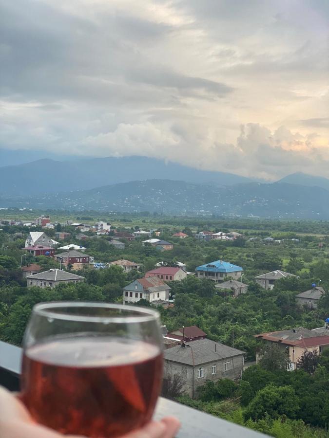 Апартаменты Елена Batumi Luaran gambar