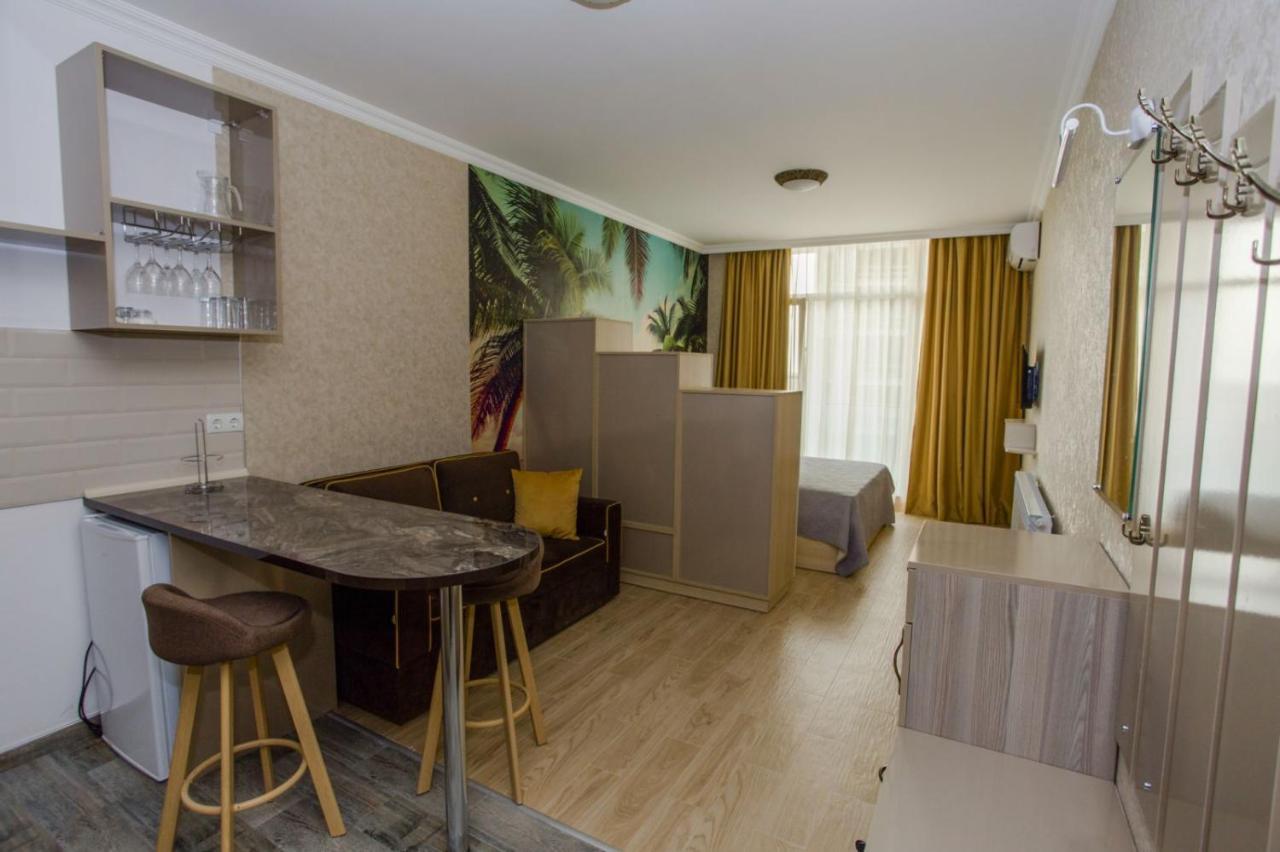 Апартаменты Елена Batumi Luaran gambar